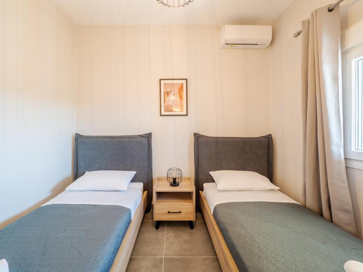 M&K - Maria'S Stylish Apartment Near Alykes Beach Corfu  ภายนอก รูปภาพ