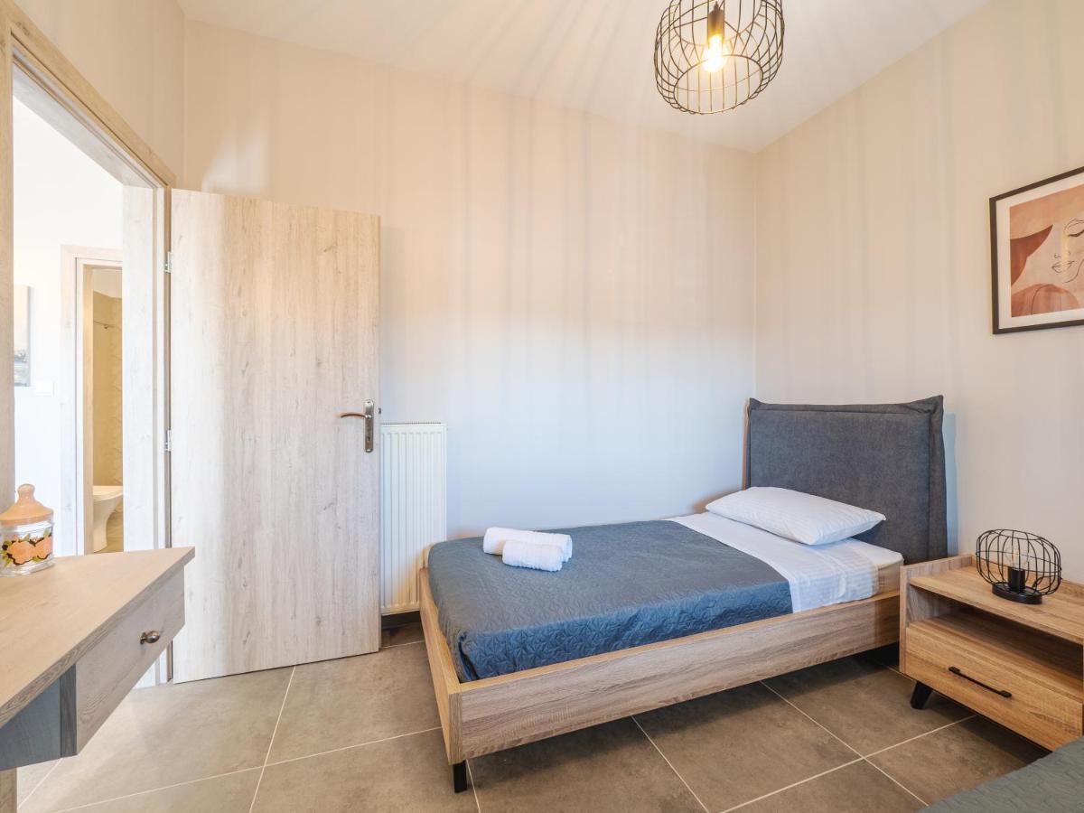 M&K - Maria'S Stylish Apartment Near Alykes Beach Corfu  ภายนอก รูปภาพ