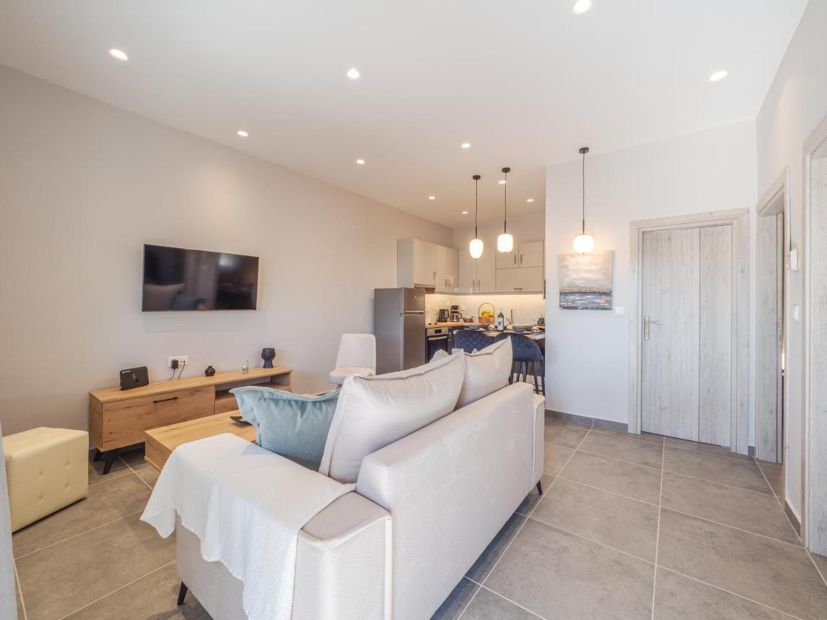 M&K - Maria'S Stylish Apartment Near Alykes Beach Corfu  ภายนอก รูปภาพ