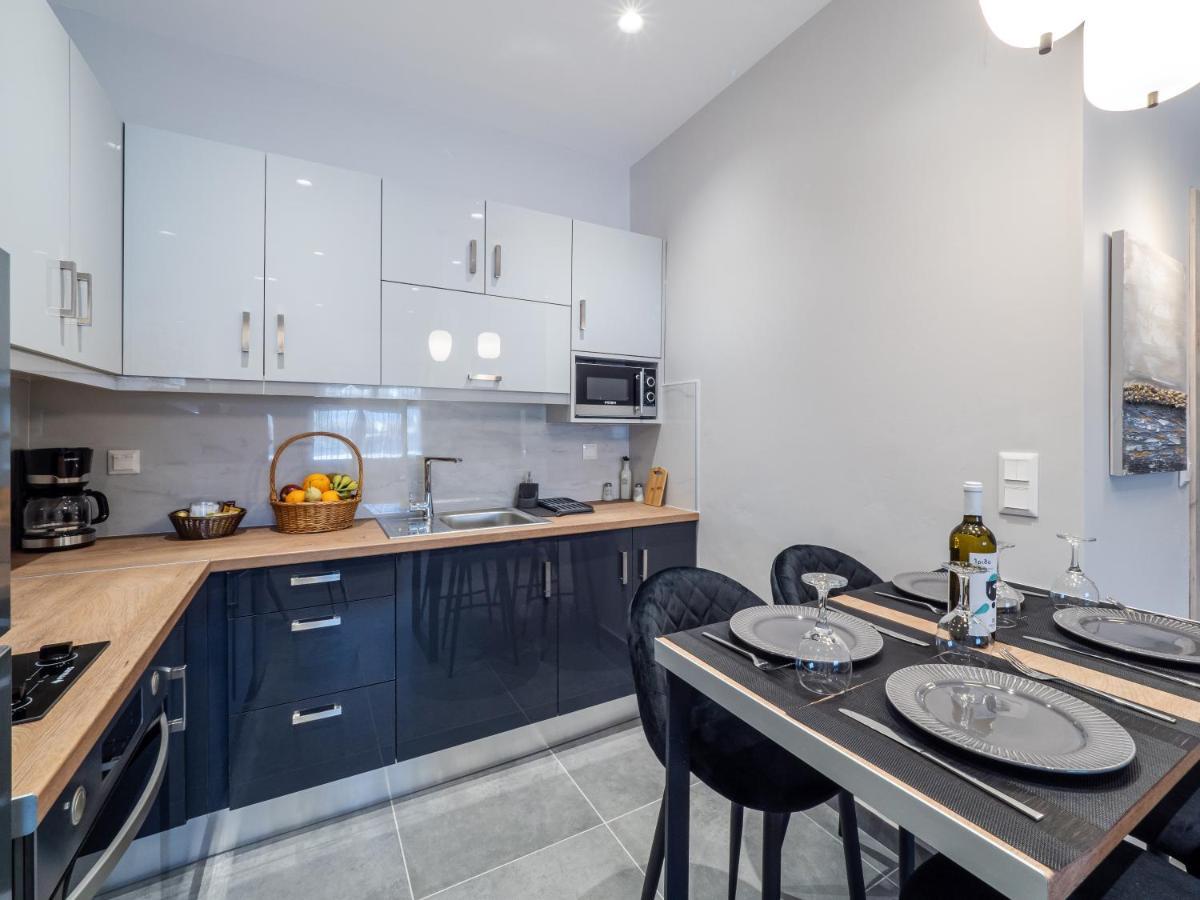 M&K - Maria'S Stylish Apartment Near Alykes Beach Corfu  ภายนอก รูปภาพ